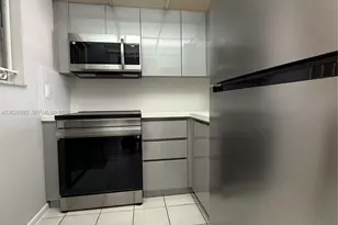 6820 W Flagler St, Miami, FL 33144 - Photo 12