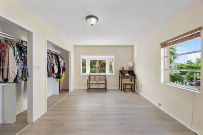 1727 SW 11th Ter, Miami, FL 33135 - Photo 16