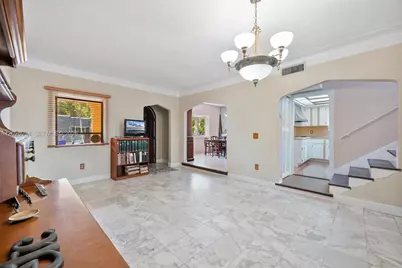 1727 SW 11th Ter, Miami, FL 33135 - Photo 6