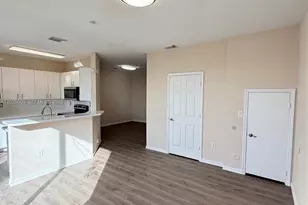 8528 SW 166th Pl, Miami, FL 33193 - Photo 14