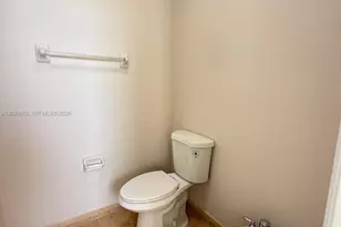 8528 SW 166th Pl, Miami, FL 33193 - Photo 20