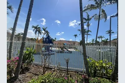8258 NW 108th Pl #4-4, Doral, FL 33178 - Photo 4