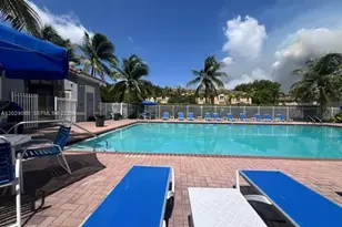 8258 NW 108th Pl, Doral, FL 33178 - Photo 2