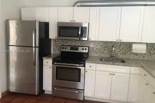 1100 SW 10th St, Miami, FL 33130 - Photo 4