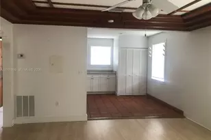 1100 SW 10th St, Miami, FL 33130 - Photo 2