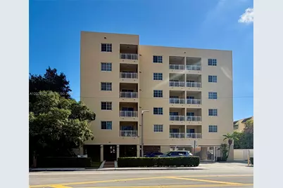 601 SW 37th Ave #306, Miami, FL 33135 - Photo 1
