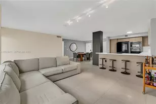 1450 Brickell Bay Dr, Miami, FL 33131 - Photo 18