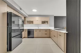 1450 Brickell Bay Dr, Miami, FL 33131 - Photo 8