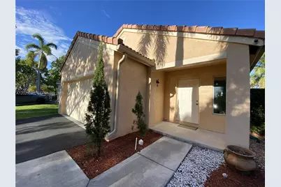 4336 Dogwood Cir #4336, Weston, FL 33331 - Photo 1