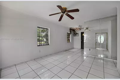 16221 NW 18th Ct, Miami Gardens, FL 33054 - Photo 12