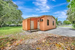 16221 NW 18th Ct, Miami Gardens, FL 33054 - Photo 10