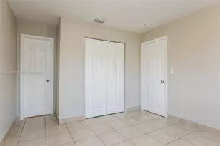 731 NW 175th Dr, Miami Gardens, FL 33169 - Photo 10