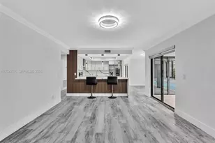 17532 NW 61st Ct N, Hialeah, FL 33015 - Photo 38