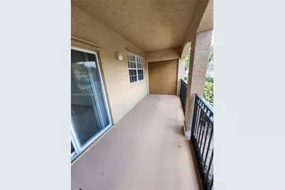 215 SW 117th Ter #14101, Pembroke Pines, FL 33025 - Photo 24