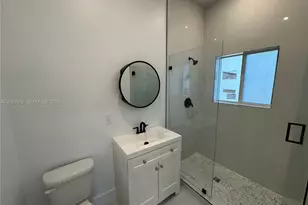 135 NW 60th St, Miami, FL 33127 - Photo 8