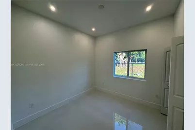 135 NW 60th St #B, Miami, FL 33127 - Photo 10