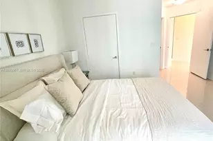 79 SW 12th St, Miami, FL 33130 - Photo 8