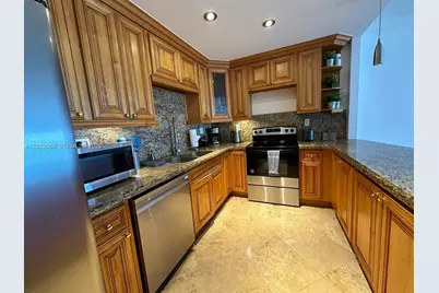 19370 Collins Ave #1005, Sunny Isles Beach, FL 33160 - Photo 2