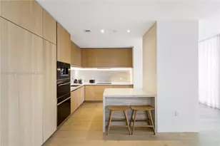 8701 Collins Ave, Miami Beach, FL 33154 - Photo 20