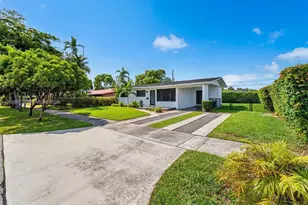 680 W 50th Pl, Hialeah, FL 33012 - Photo 6