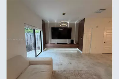 10407 NW 82nd St #9, Doral, FL 33178 - Photo 14