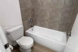 750 NE 64th St, Miami, FL 33138 - Photo 22