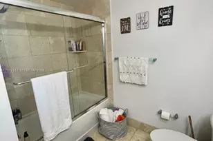 2475 Brickell Ave, Miami, FL 33129 - Photo 14