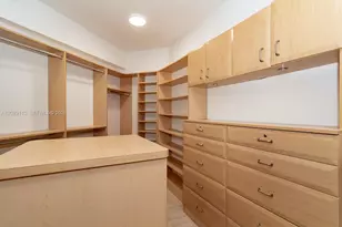 21050 NE 38th Ave, Aventura, FL 33180 - Photo 36