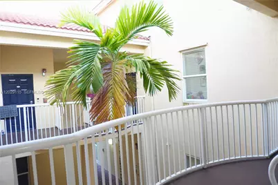130 Jacaranda Country Club Dr #203, Plantation, FL 33324 - Photo 22
