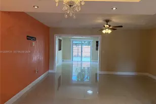 5469 NW 170th Terrace, Miami Gardens, FL 33055 - Photo 4