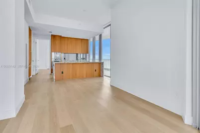 175 SE 25 Rd #1103, Miami, FL 33129 - Photo 12