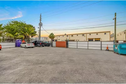 14760 NW 24th Ct, Opa Locka, FL 33054 - Photo 12