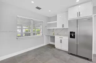 1320 SE 10th St, Deerfield Beach, FL 33441 - Photo 12