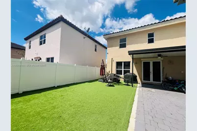 16946 SW 90th Terrace Circle, Miami, FL 33196 - Photo 30