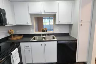 900 NE 12th Ave, Hallandale Beach, FL 33009 - Photo 2