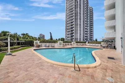 2715 N Ocean Blvd #2E, Fort Lauderdale, FL 33308 - Photo 32