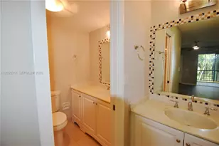 6080 NW 44th St, Lauderhill, FL 33319 - Photo 14