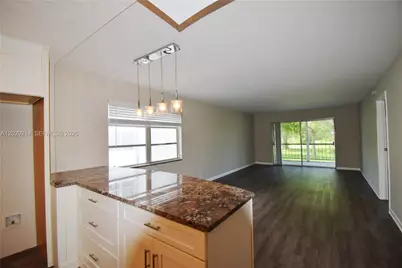 6080 NW 44th St #201, Lauderhill, FL 33319 - Photo 6