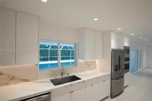 145 S Prospect Dr, Coral Gables, FL 33133 - Photo 14