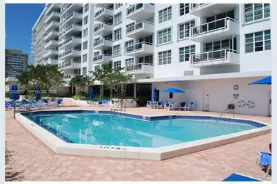 5700 Collins Ave #8K, Miami Beach, FL 33140 - Photo 14