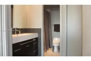 5700 Collins Ave, Miami Beach, FL 33140 - Photo 10