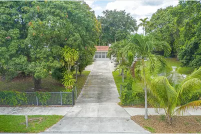 5613 Pierce St #1, Hollywood, FL 33021 - Photo 2
