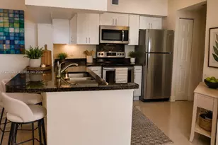 17100 N Bay Rd, Sunny Isles Beach, FL 33160 - Photo 26