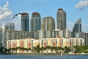 17100 N Bay Rd, Sunny Isles Beach, FL 33160 - Photo 8