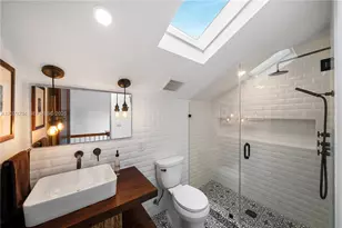273 NE 98th St, Miami Shores, FL 33138 - Photo 36