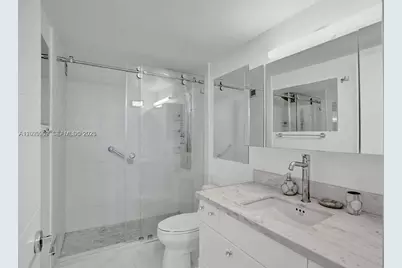 2500 Parkview Dr #1008, Hallandale Beach, FL 33009 - Photo 1