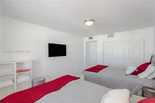 3800 S Ocean Dr, Hollywood, FL 33019 - Photo 32
