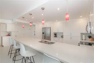3800 S Ocean Dr, Hollywood, FL 33019 - Photo 16