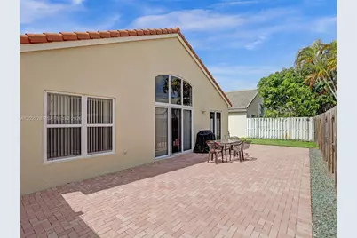 16541 NW 5th St, Pembroke Pines, FL 33028 - Photo 52