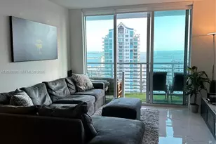 325 S Biscayne Blvd, Miami, FL 33131 - Photo 12
